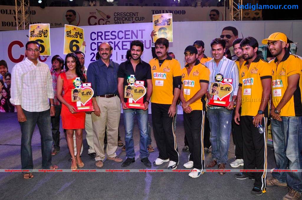 Ko Antey Koti Movie Platinum Disc Function Event hd photo