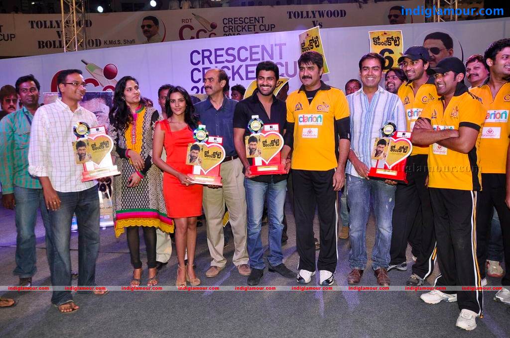 Ko Antey Koti Movie Platinum Disc Function Event hd photo