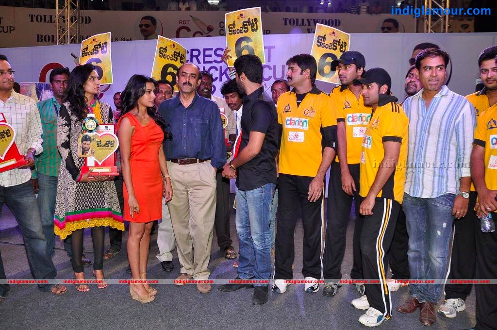 Ko Antey Koti Movie Platinum Disc Function Event hd photo