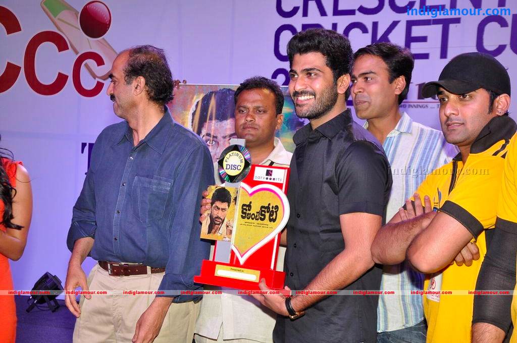 Ko Antey Koti Movie Platinum Disc Function Event hd photo