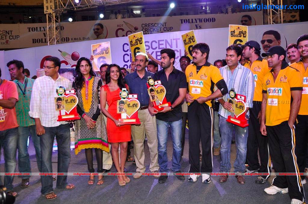 Ko Antey Koti Movie Platinum Disc Function Event hd photo
