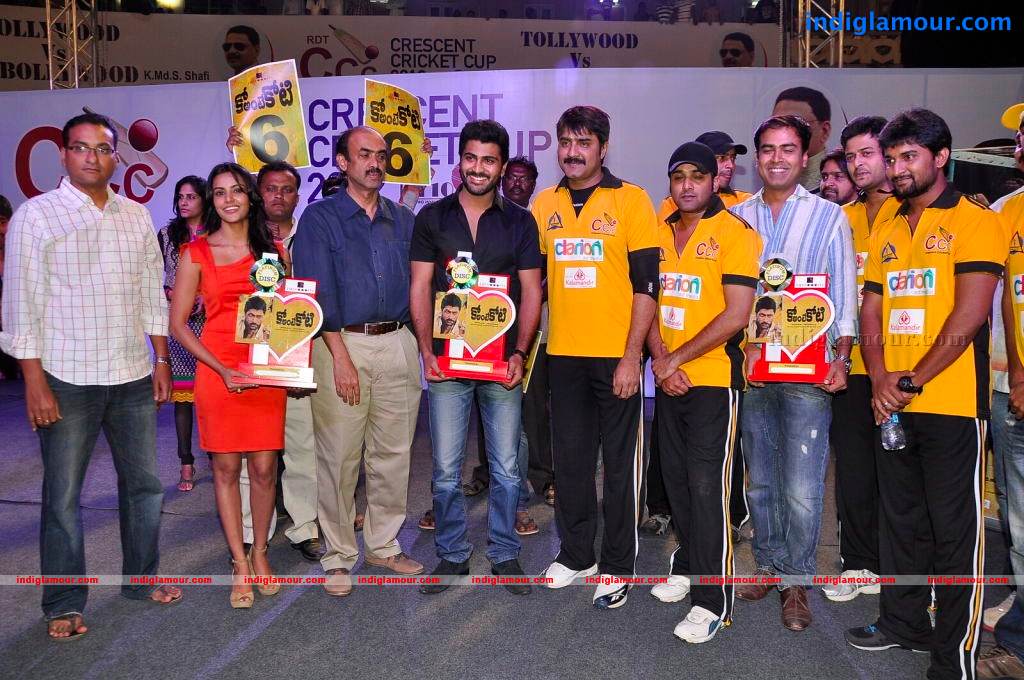 Ko Antey Koti Movie Platinum Disc Function Event hd photo