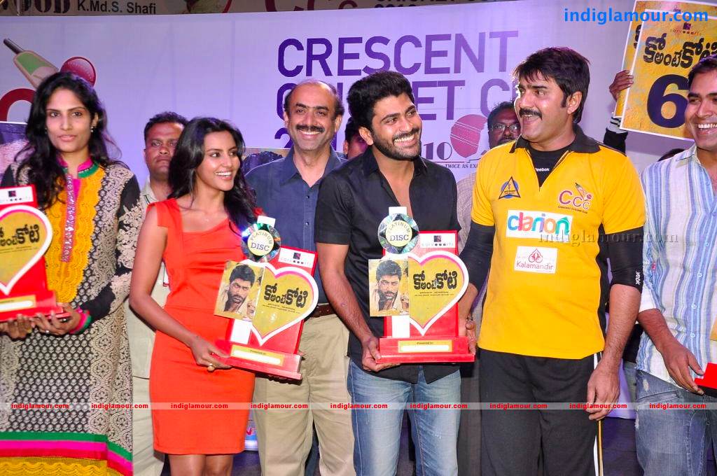Ko Antey Koti Movie Platinum Disc Function Event hd photo
