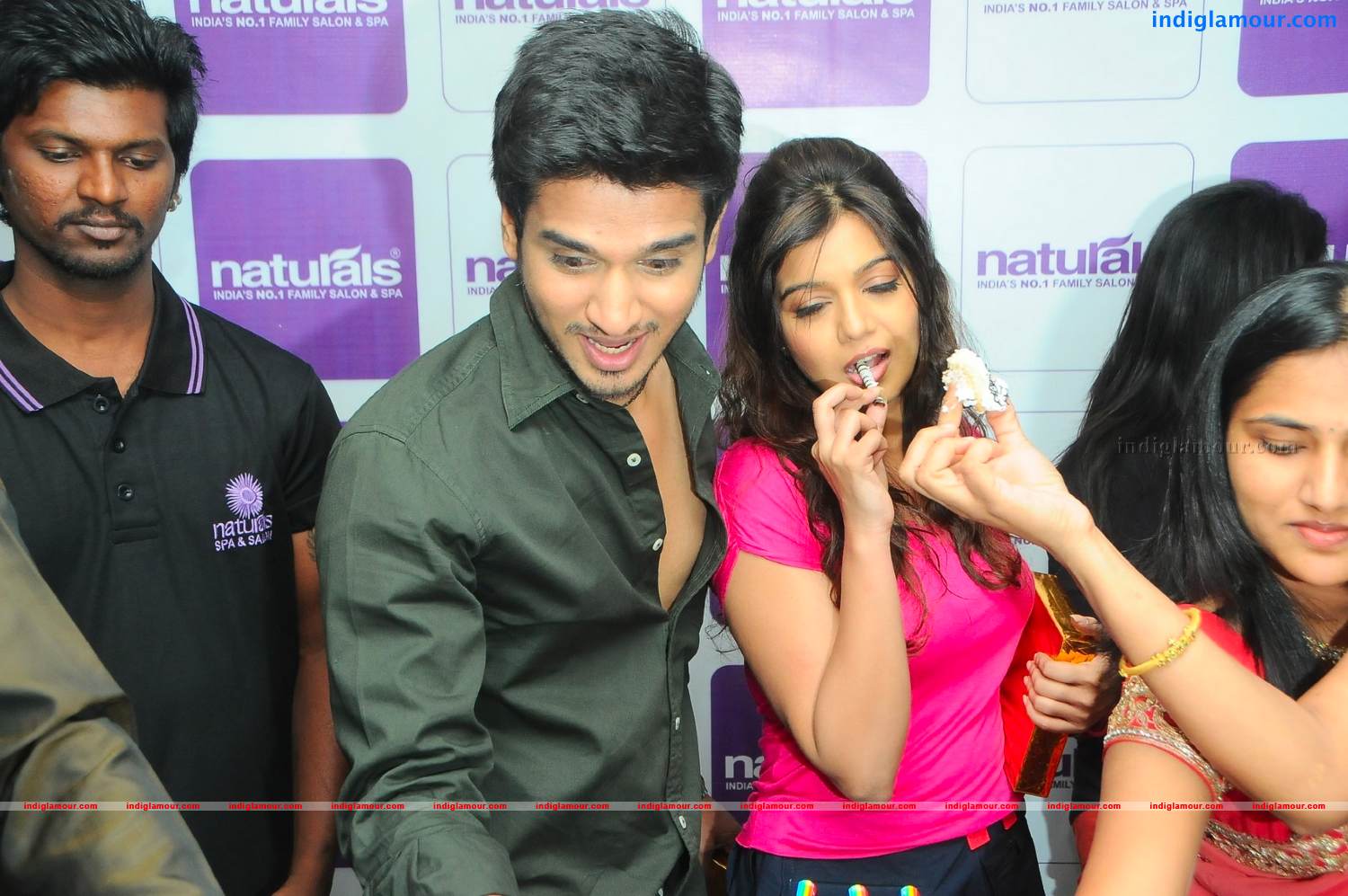Naturals Family Salon n Spa Launch Event hd photo