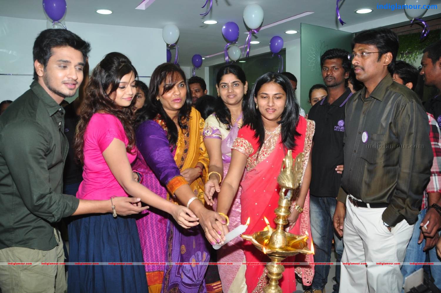 Naturals Family Salon n Spa Launch Event hd photo