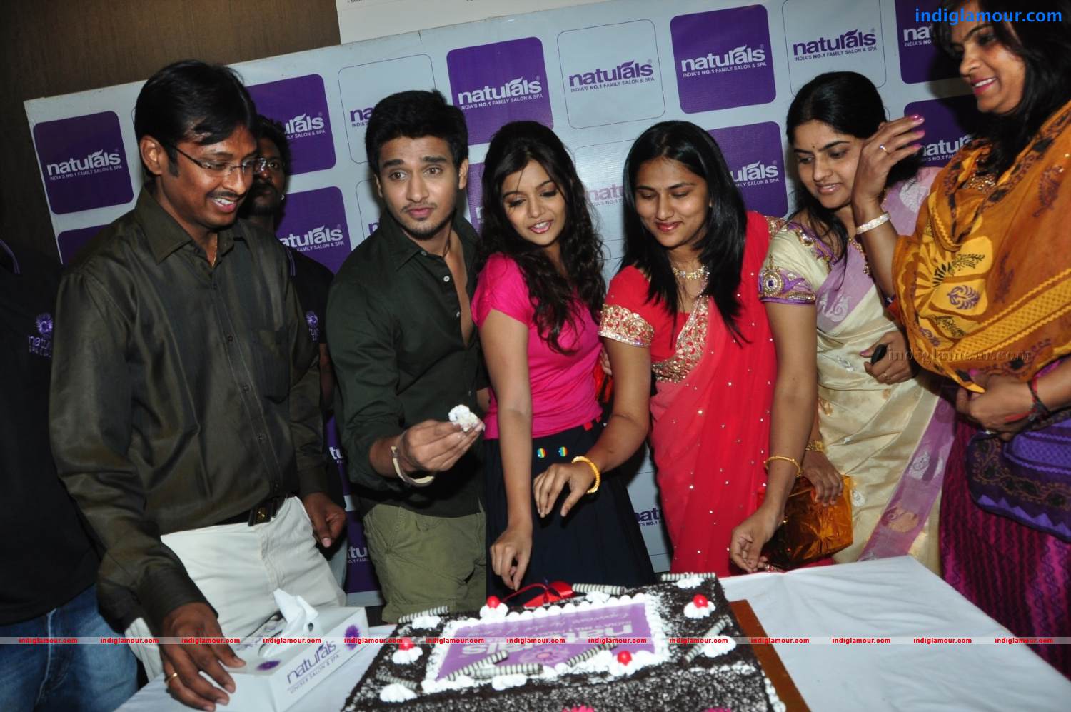 Naturals Family Salon n Spa Launch Event hd photo