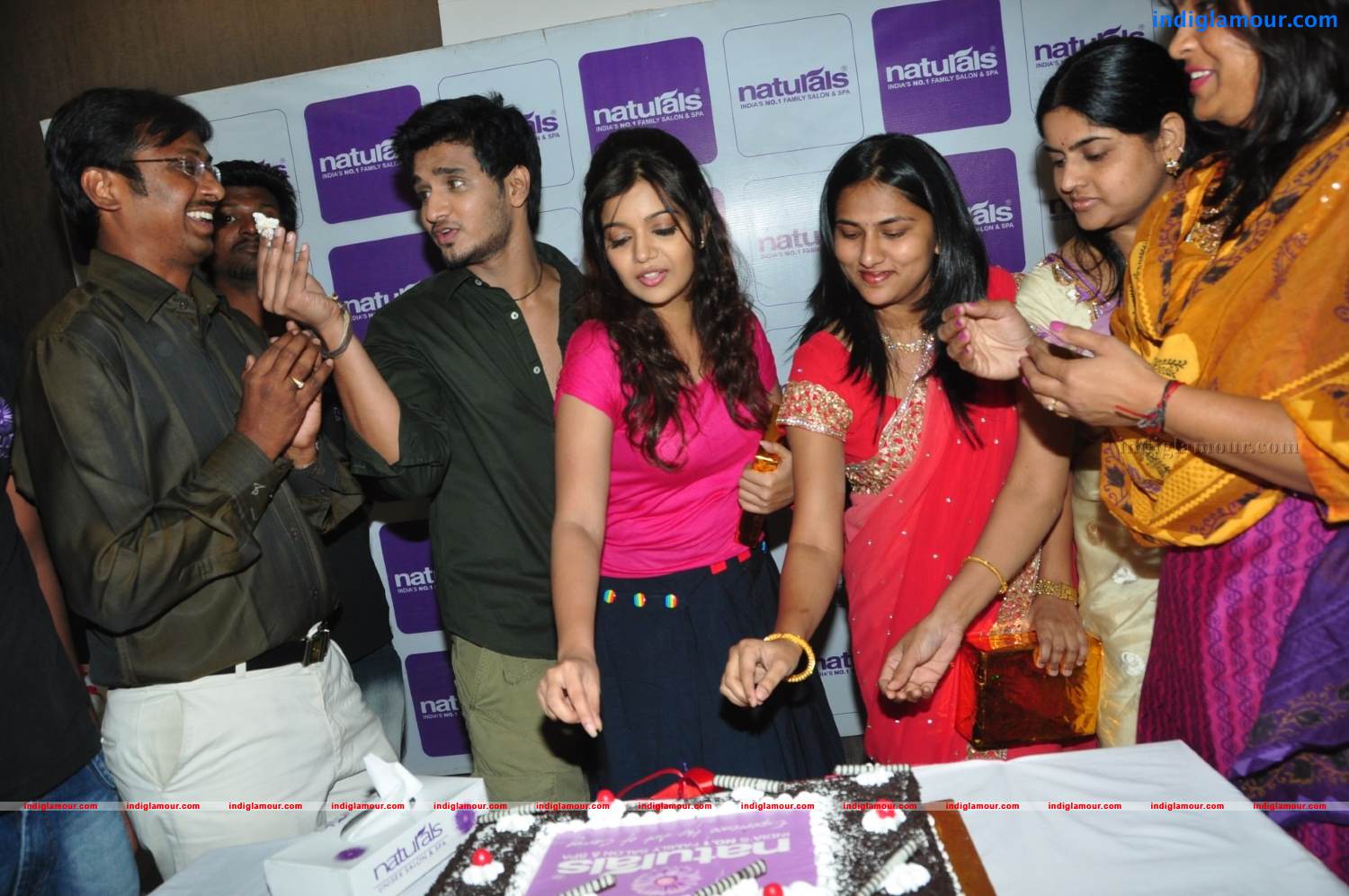 Naturals Family Salon n Spa Launch Event hd photo