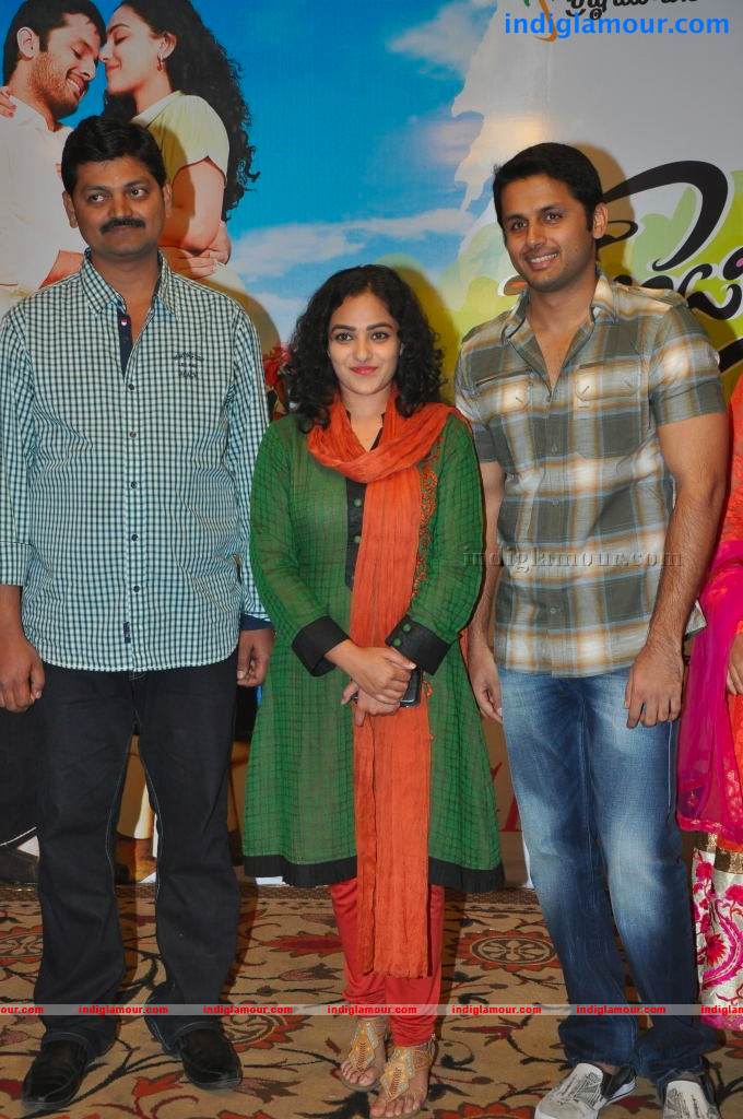 Gunde Jaari Gallanthayyinde Movie Logo Launch Photos Event hd photo
