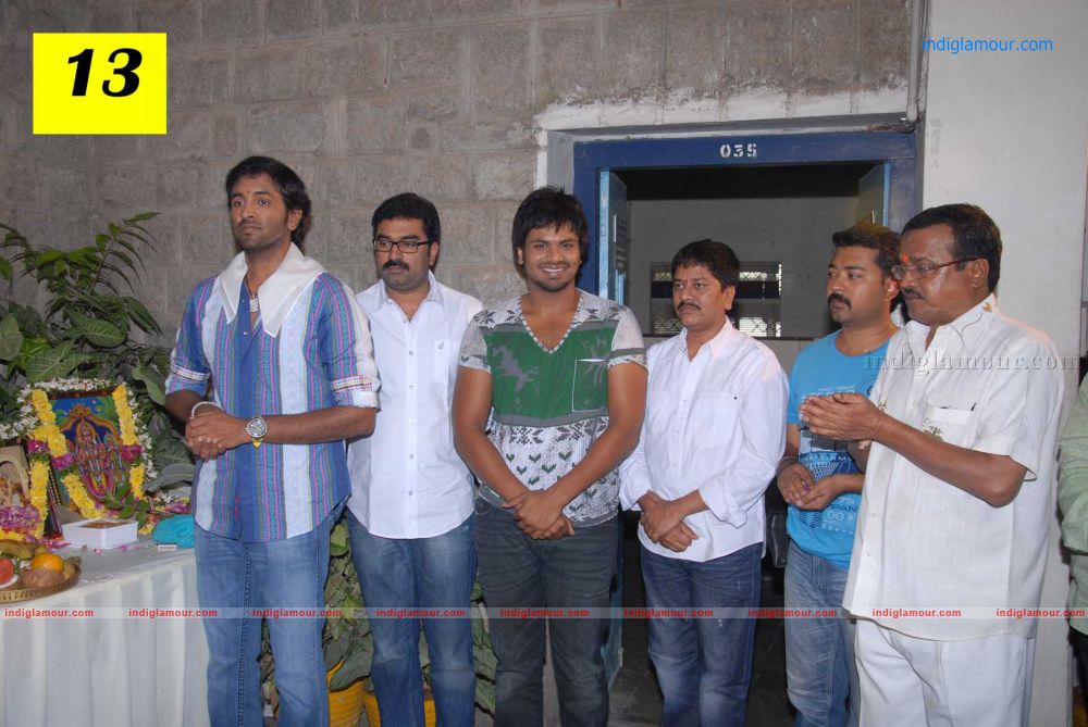 Manchu Vishnu actor new movie opening stills Event hd photo