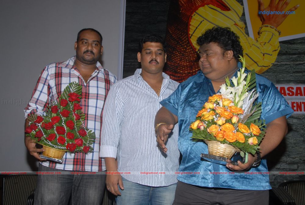 Veedu Theda 50days Event hd photo