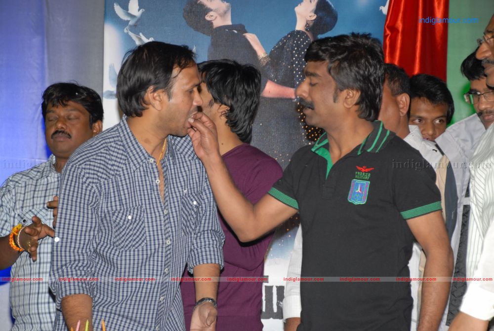Memu Vayasukuvachham Audio Event hd photo
