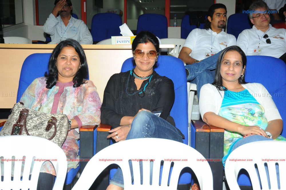 CCL Sharjah Match Pictures 2012 Event hd photo