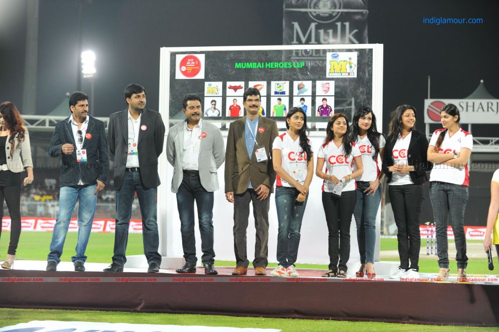 CCL Sharjah Match Pictures 2012 Event hd photo