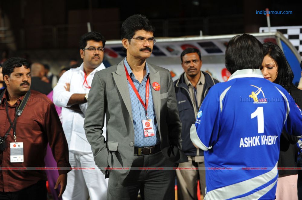 CCL Karnataka Vs Bengal Match Event hd photo