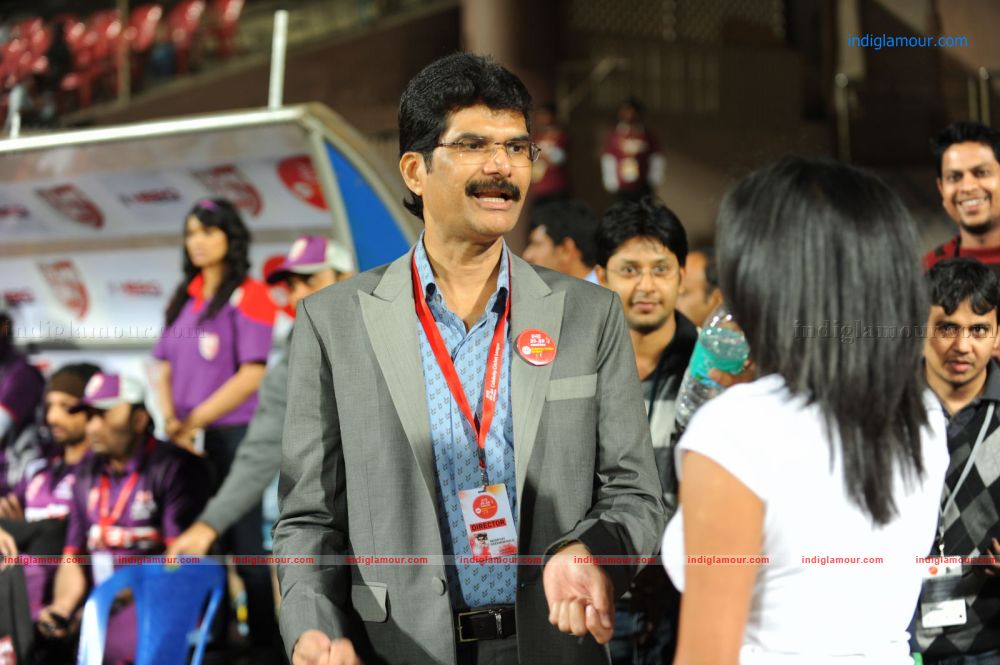 CCL Karnataka Vs Bengal Match Event hd photo