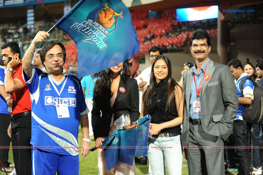 CCL Karnataka Vs Bengal Match Event hd photo