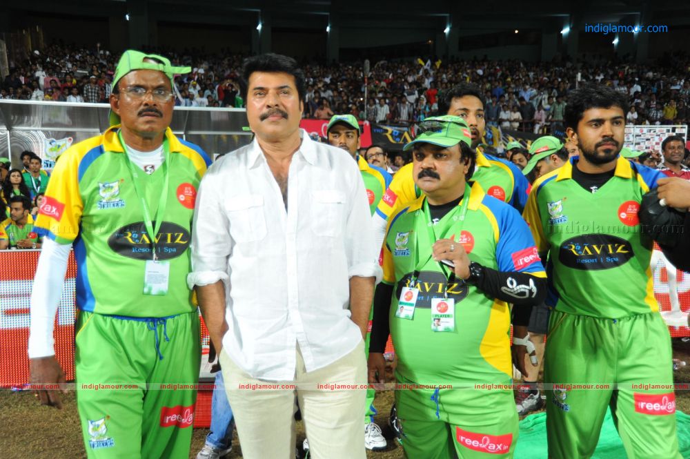 Kerala Strikers vs Mumbai Heroes stills Event hd photo