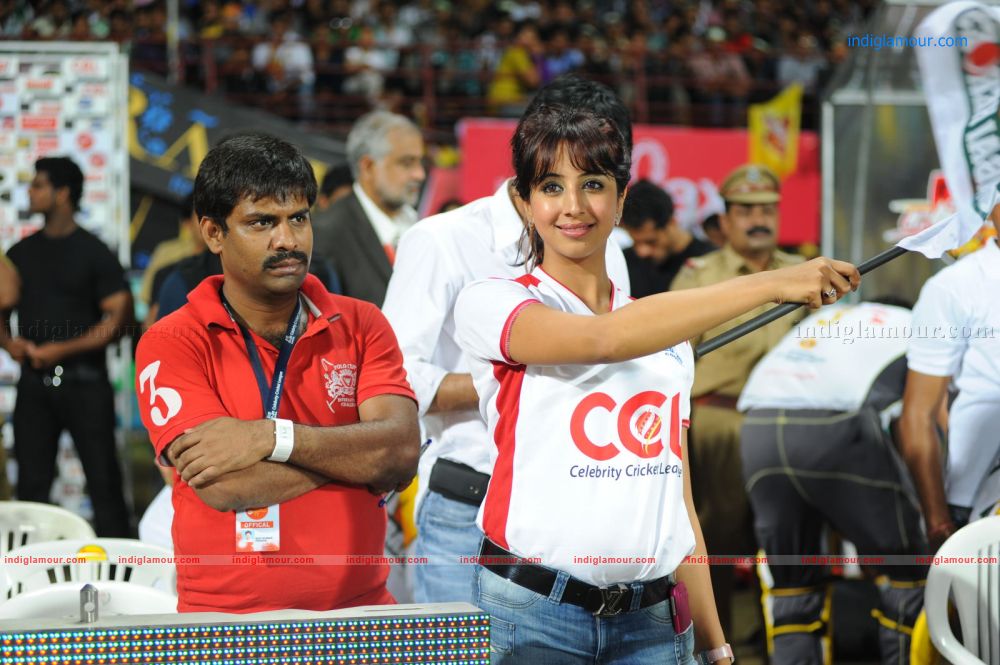 Kerala Strikers vs Mumbai Heroes stills Event hd photo