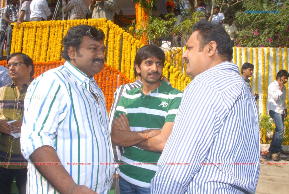 Shadow movie Opening stills Event hd photo