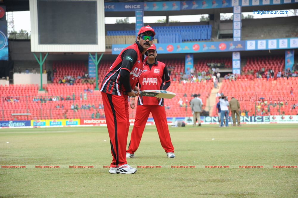 CCL 2 Telugu Warriors Vs Kerala Strikers Event hd photo