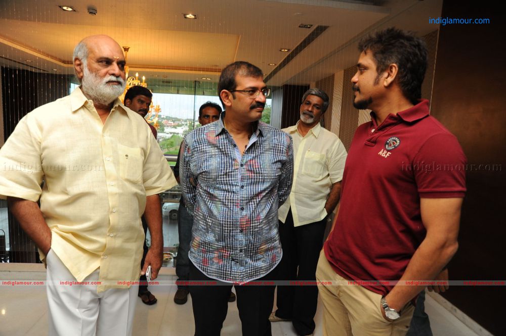 Shirdi Sai Movie Press Meet Event hd photo