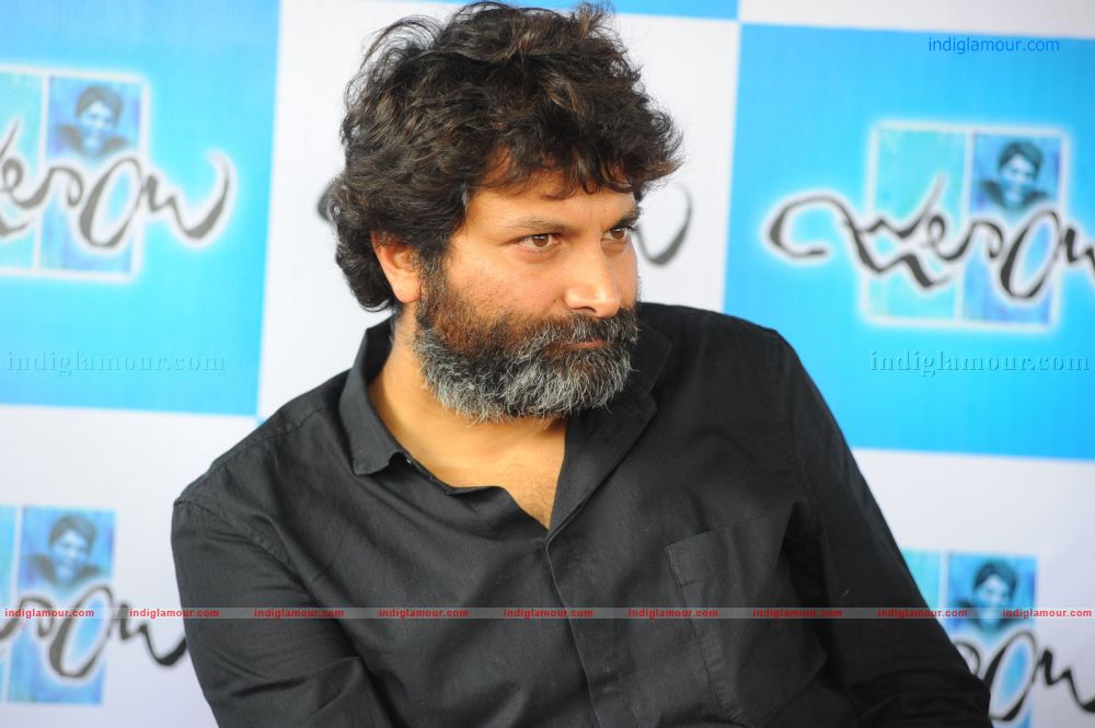 Julayi movie pressmeet Event hd photo