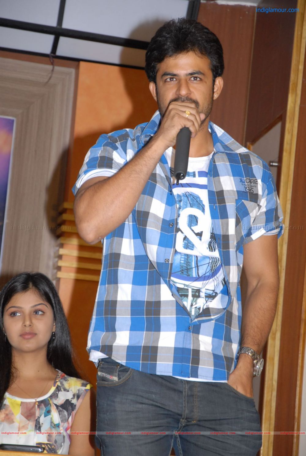 Venella One and Half Platinum Disc Function Event hd photo