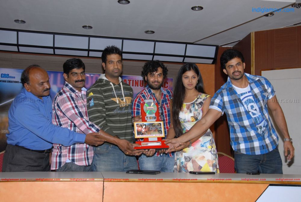 Venella One and Half Platinum Disc Function Event hd photo