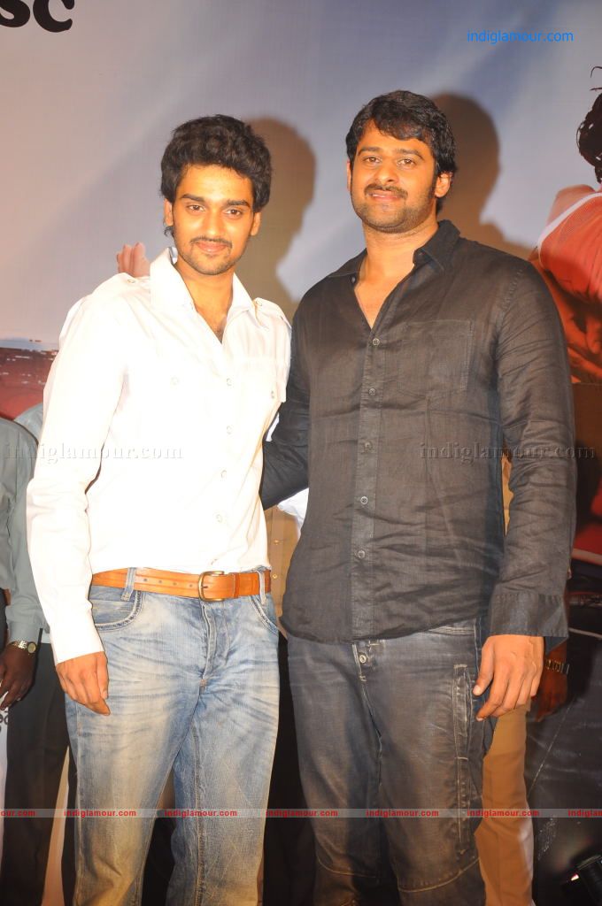 Tuniga Tuniga Platinum Disc Function Event hd photo