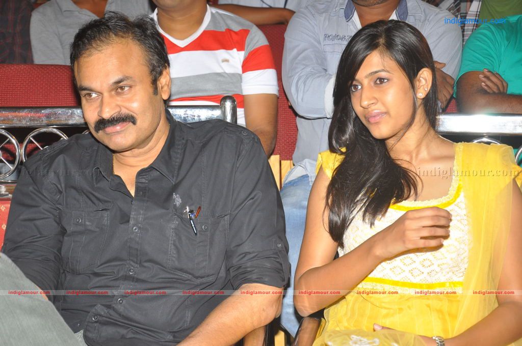 Tuniga Tuniga Platinum Disc Function Event hd photo
