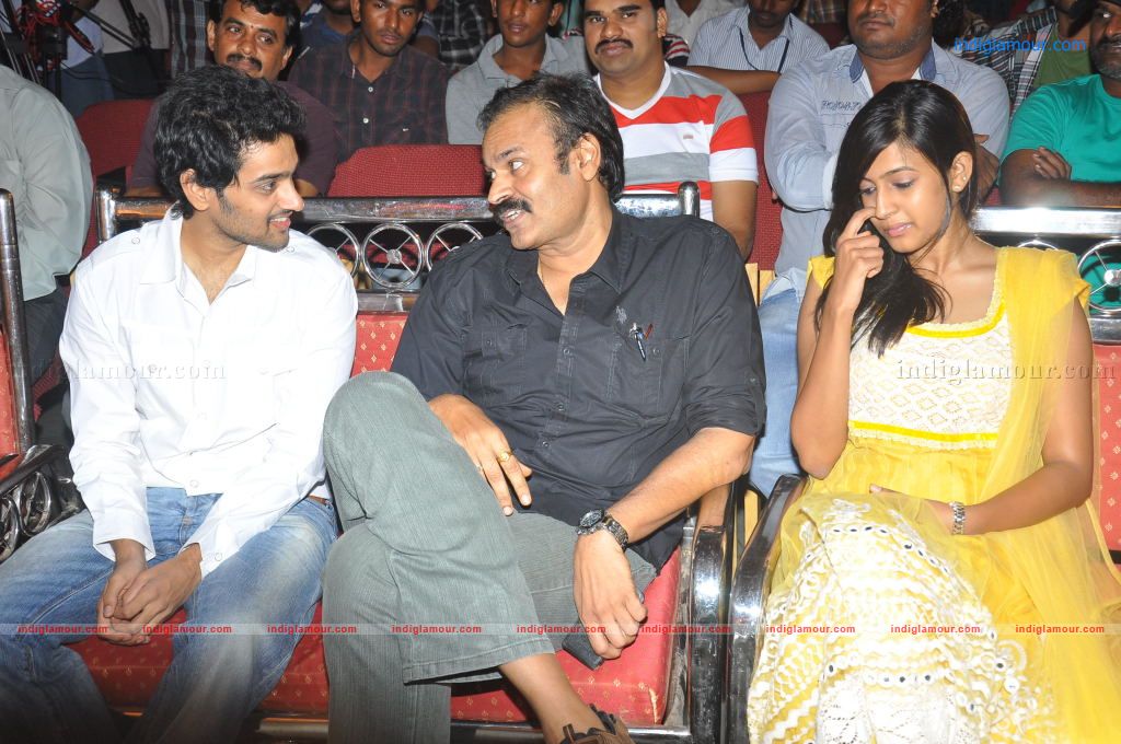 Tuniga Tuniga Platinum Disc Function Event hd photo