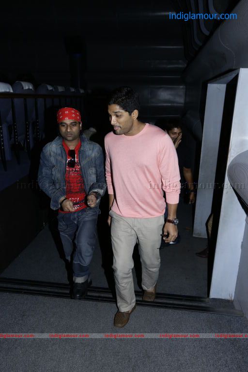 Julayi Pakado Pakado Song Release Event hd photo