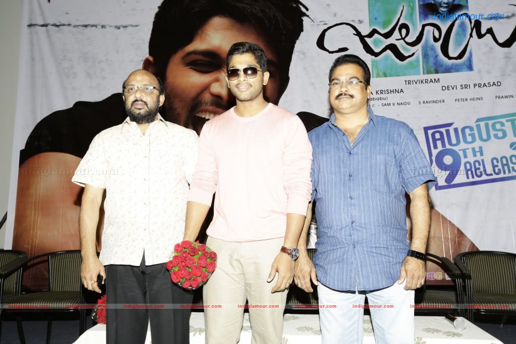 Julayi Pakado Pakado Song Release Event hd photo