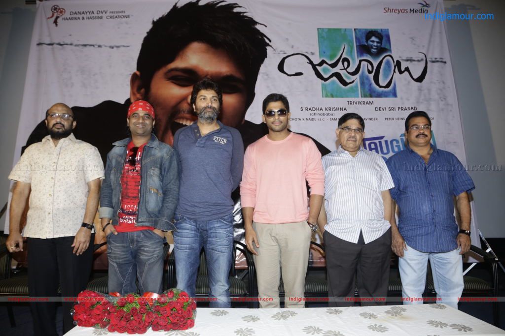 Julayi Pakado Pakado Song Release Event hd photo