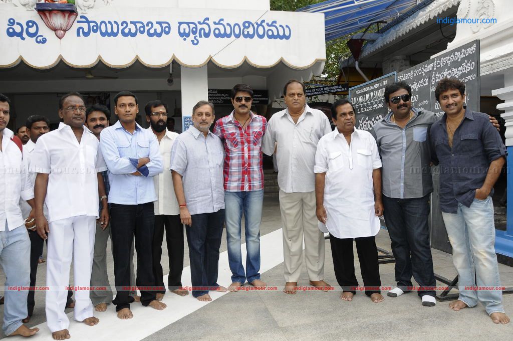 Lucky telugu Movie Opening Event hd photo