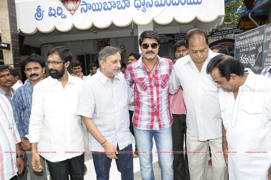 Lucky telugu Movie Opening Event hd photo