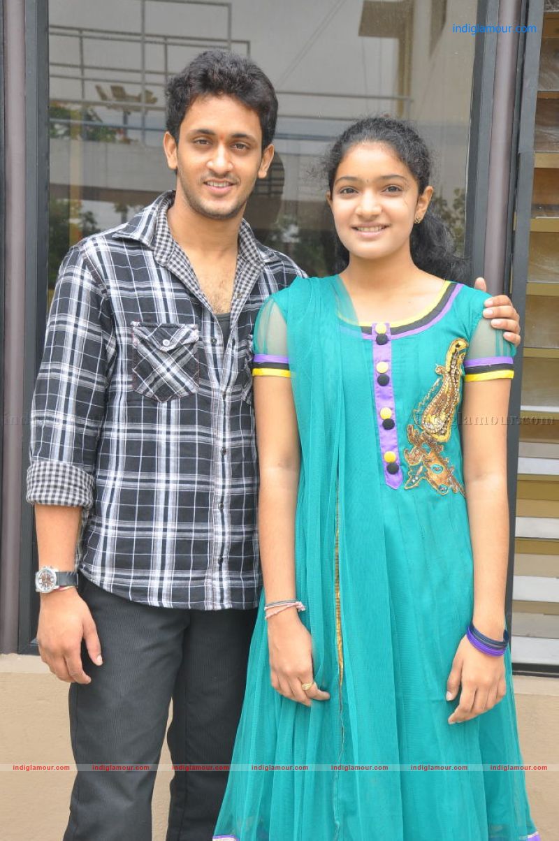 Oka Romantic Crime Katha Success Meet Event hd photo