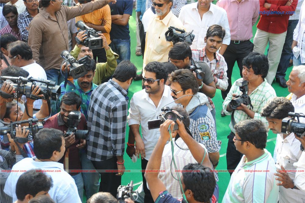 Badshah Movie Opening event Event hd photo