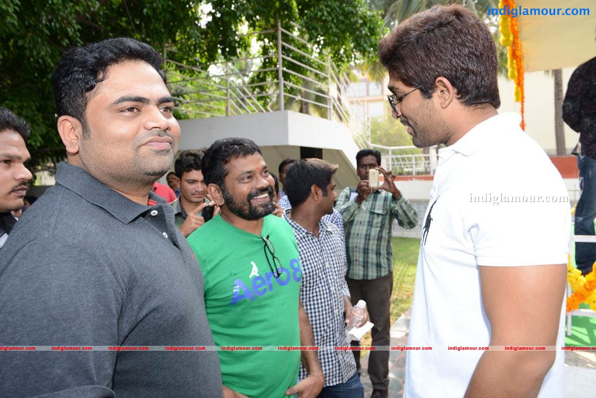 Production No 32 Movie Launch Event hd photo