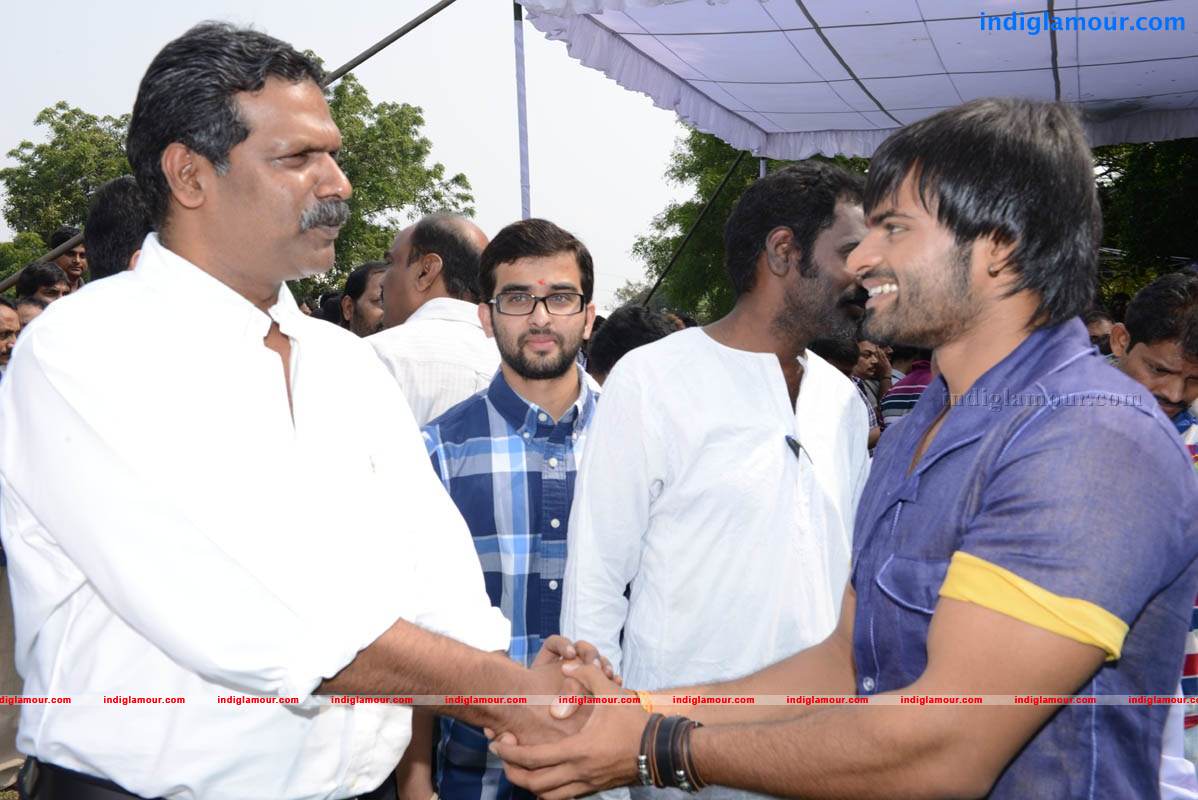 Production No 32 Movie Launch Event hd photo