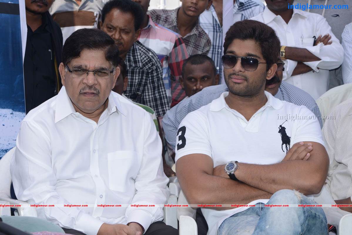 Production No 32 Movie Launch Event hd photo