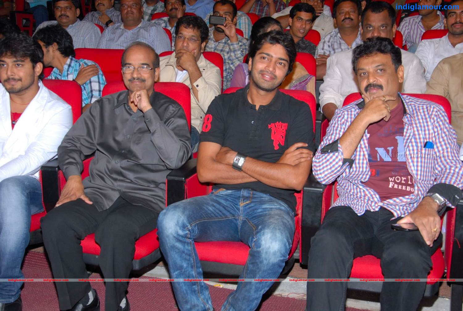 Ram Charan Launches Yamudiki Mogudu Movie Audio Event hd photo