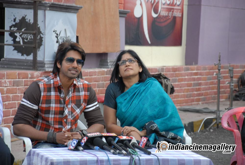 Adda Movie Pressmeet stills Event hd photo