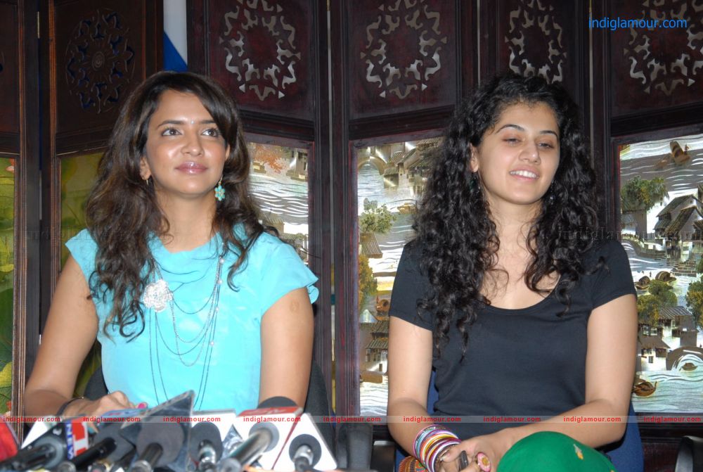 Gundello Godari Movie Press Meet Event hd photo