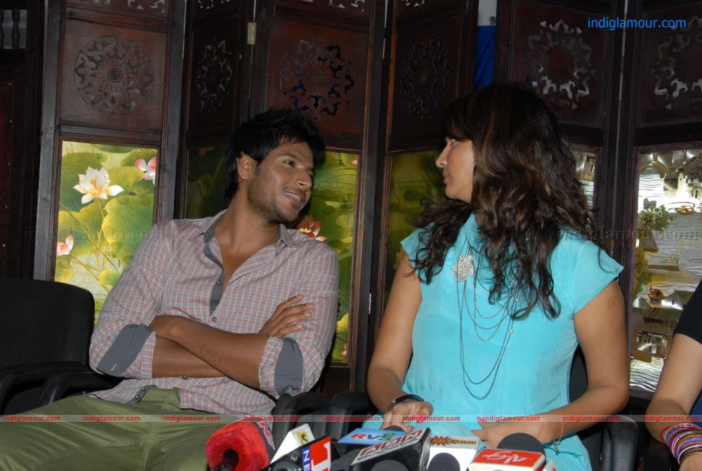 Gundello Godari Movie Press Meet Event hd photo
