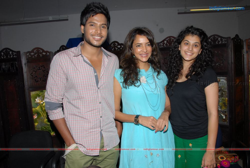 Gundello Godari Movie Press Meet Event hd photo