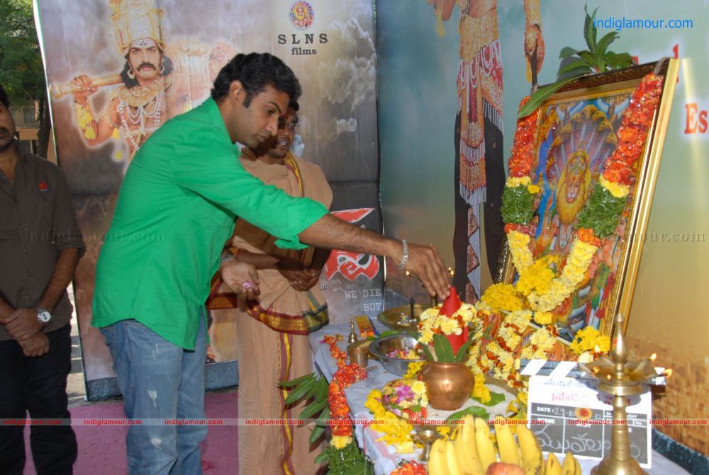 Nenu Chala Worst Movie Launch Stills Event hd photo