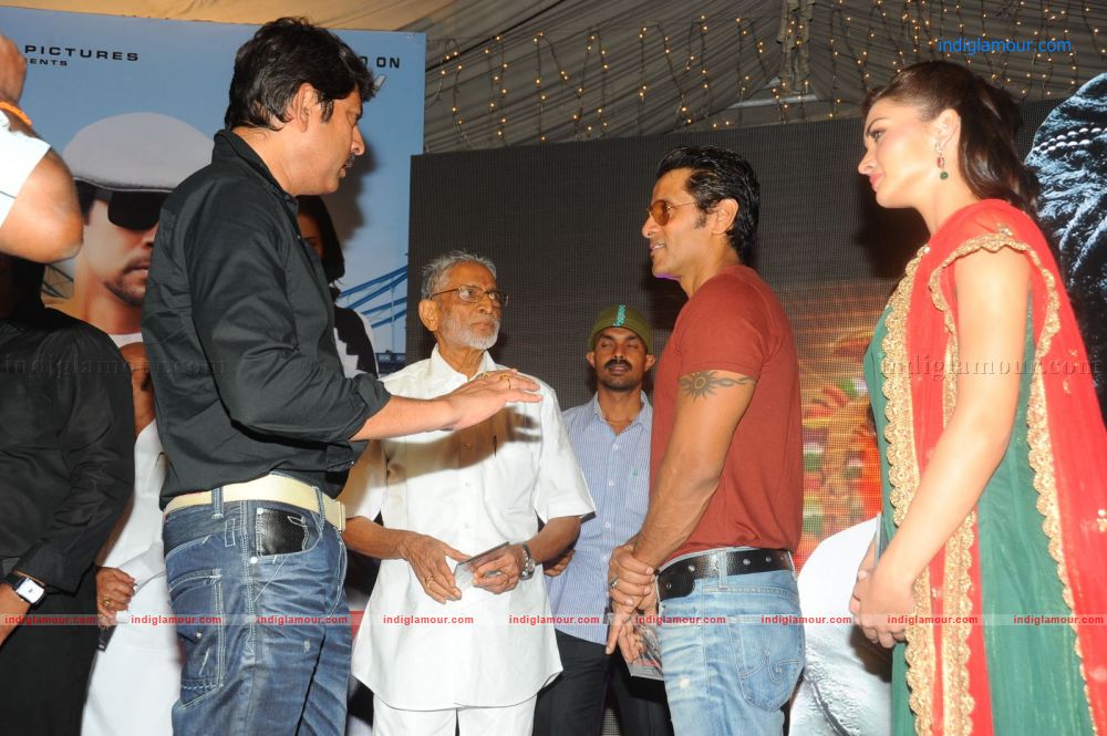 Siva Thandavam Audio Release Event hd photo
