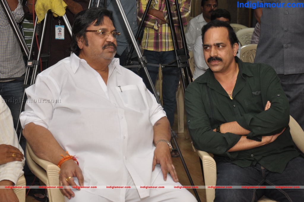 Jai Sriram Movie Platinum Dic Function Event hd photo