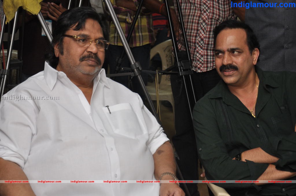Jai Sriram Movie Platinum Dic Function Event hd photo